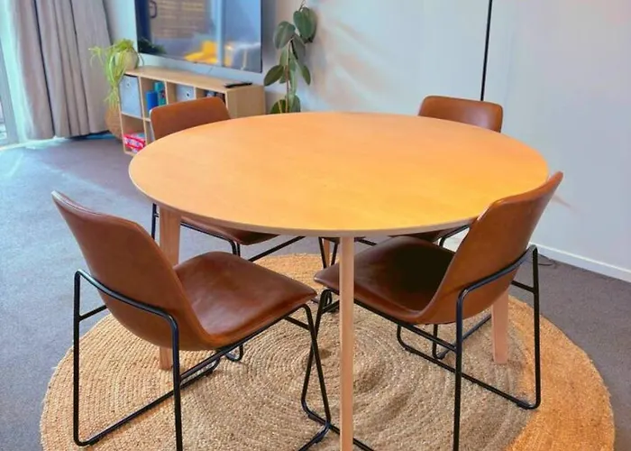 아파트 Wanaka 2Br, Spa & Sauna, Walk To Town