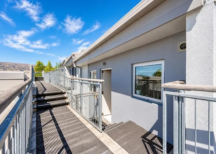 2br | Walk To Town | Free Parking